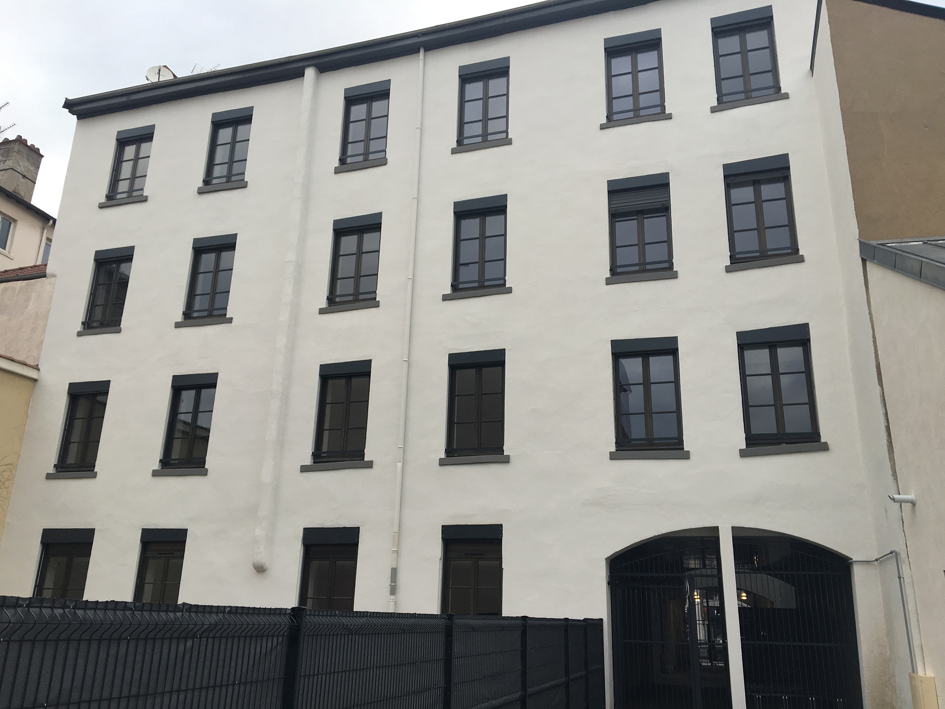 les logements Marietton, facade arrière après la rénovation